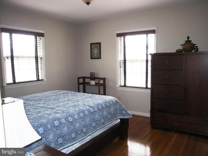 7516 Sebago Road Bethesda, MD 20817 - Photo 26 of 30 Bedroom #3