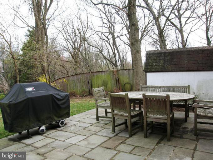 7516 Sebago Road Bethesda, MD 20817 - Photo 29 of 30 Patio