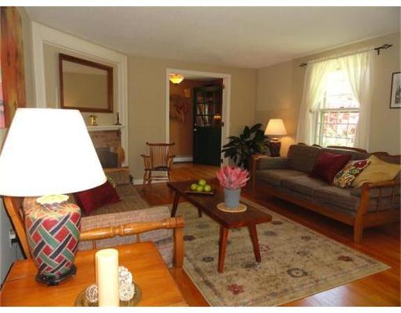 471 Bay Road Amherst, MA 01002 - Photo 5 of 30 a living room with furniture and wooden floor