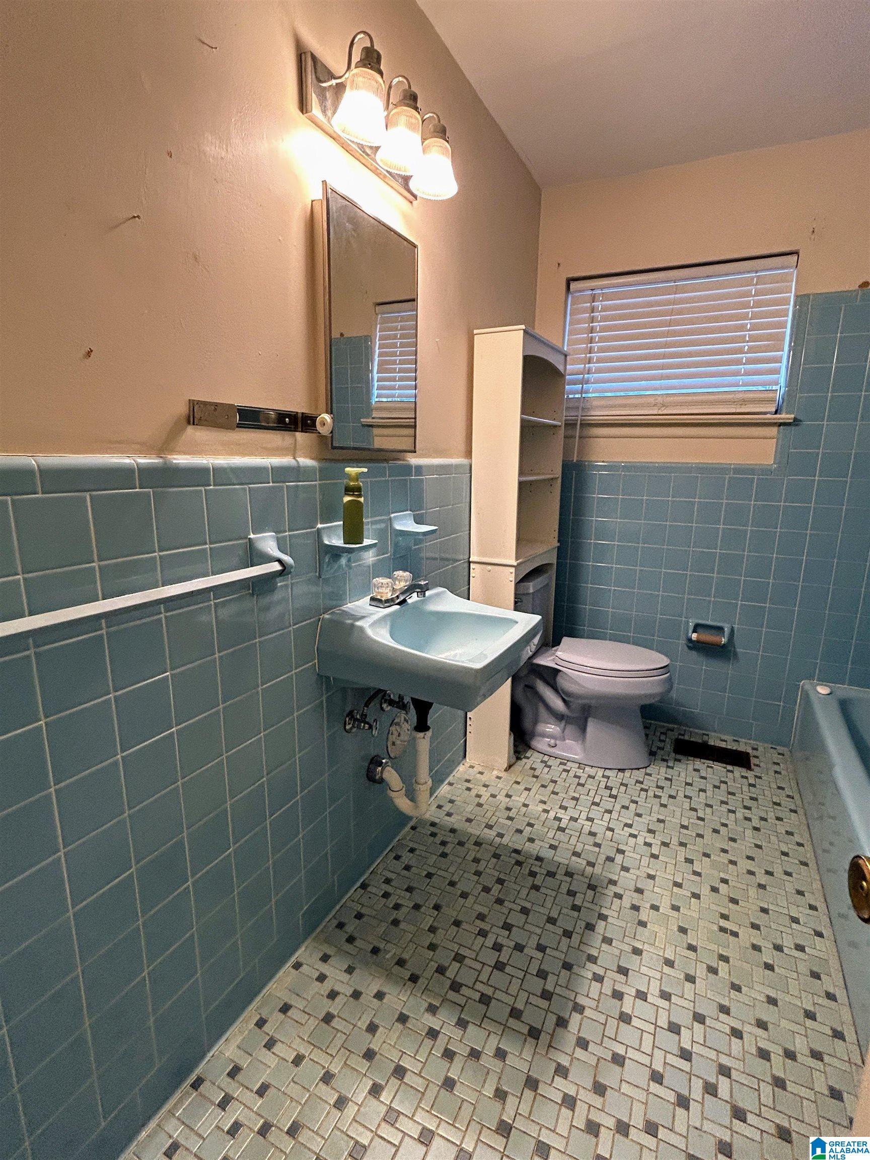 1500 11th Street Southwest Birmingham, AL 35211 - Photo 33 of 42