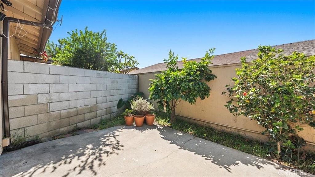 1710 Appleton Way Pomona, CA 91767 - Photo 24 of 32