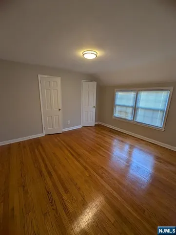 $2,495 | 715 Cedar Lane, Teaneck, NJ 07666