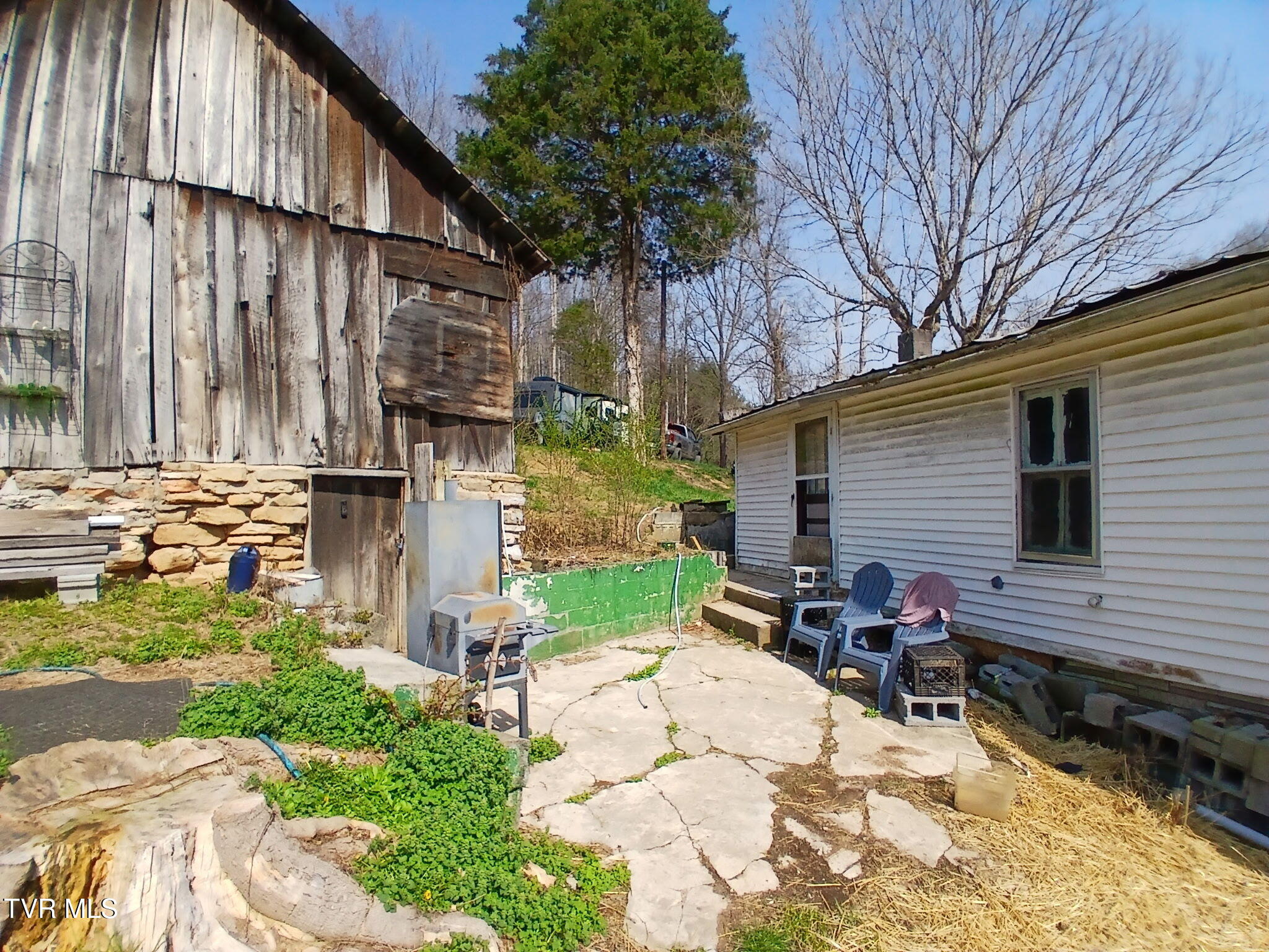 4314 Big Hill Road Pennington Gap, VA 24277 - Photo 17 of 35 2463196010346624597