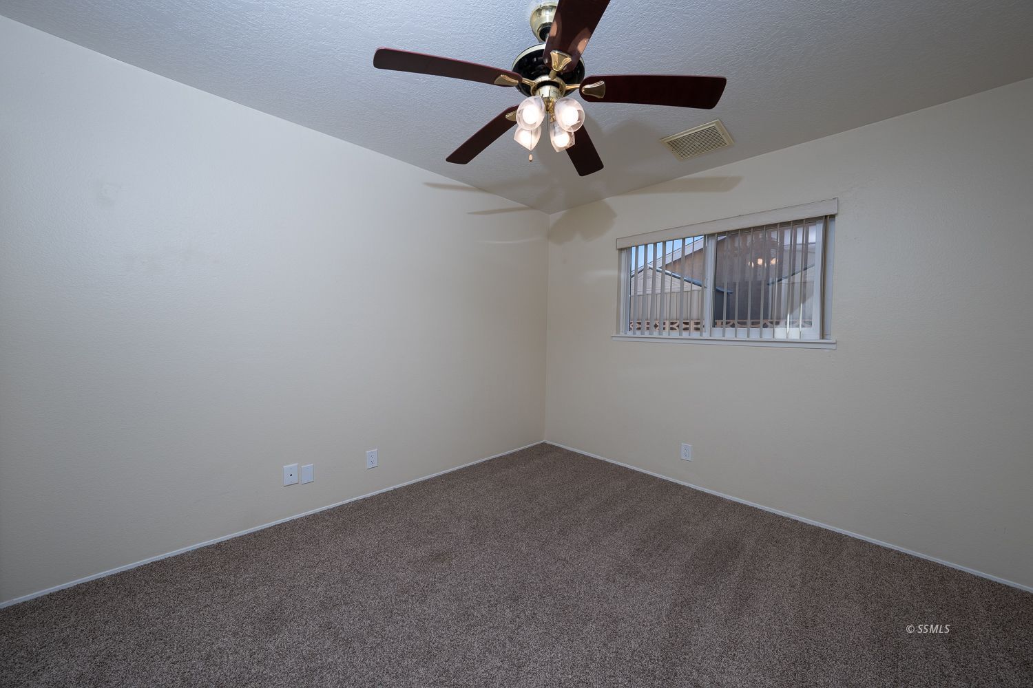 1254 North Mono Court Ridgecrest, CA 93555 - Photo 15 of 23 Gallery Image 15