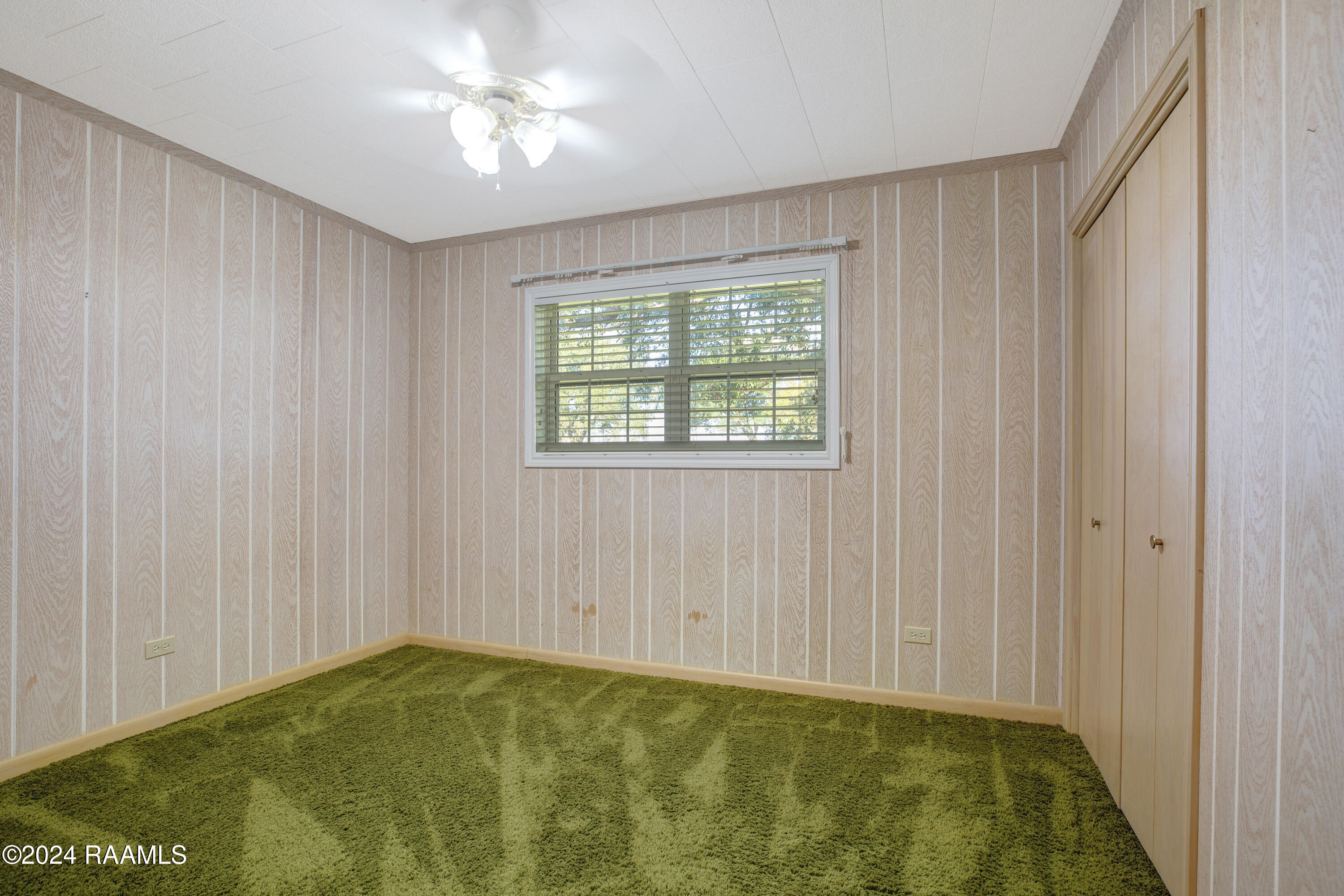 7107 Cossinade Road Kaplan, LA 70548 - Photo 20 of 23 7107 Cossinade -21