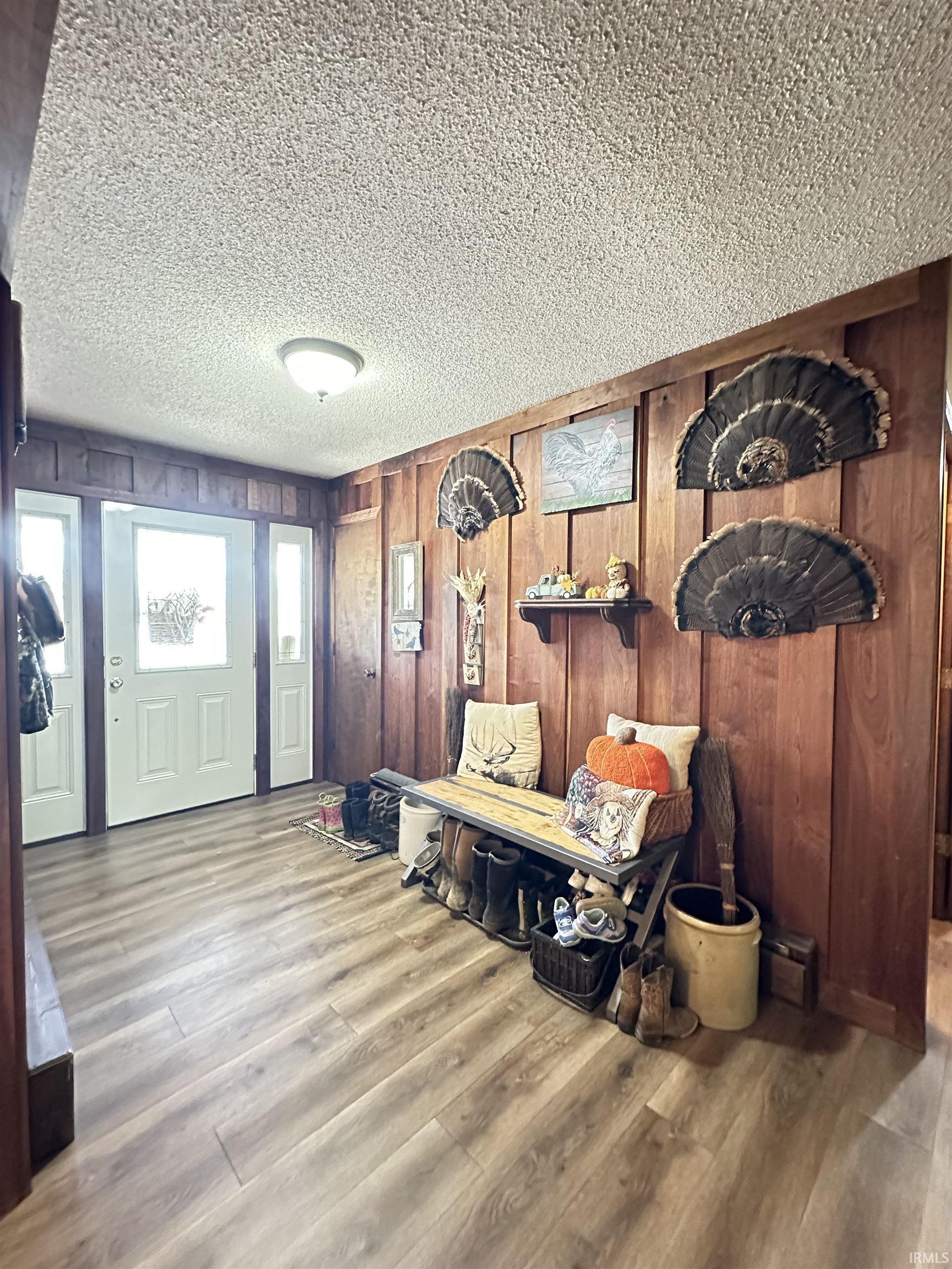 684 East Bonebrake Road Veedersburg, IN 47987 - Photo 5 of 32