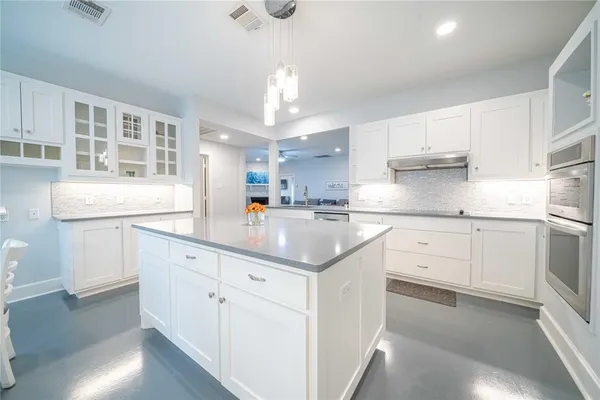 $660,000 | 355 Evergreen Trail, Cedar Hill, TX 75104