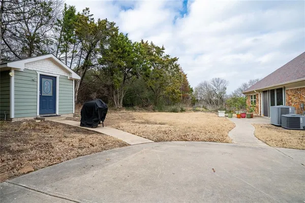 $660,000 | 355 Evergreen Trail, Cedar Hill, TX 75104
