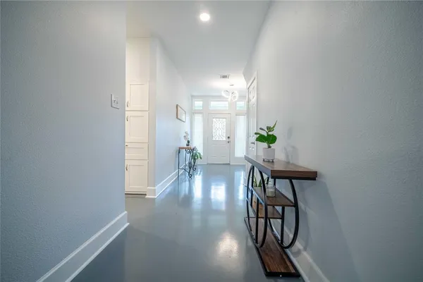 $660,000 | 355 Evergreen Trail, Cedar Hill, TX 75104