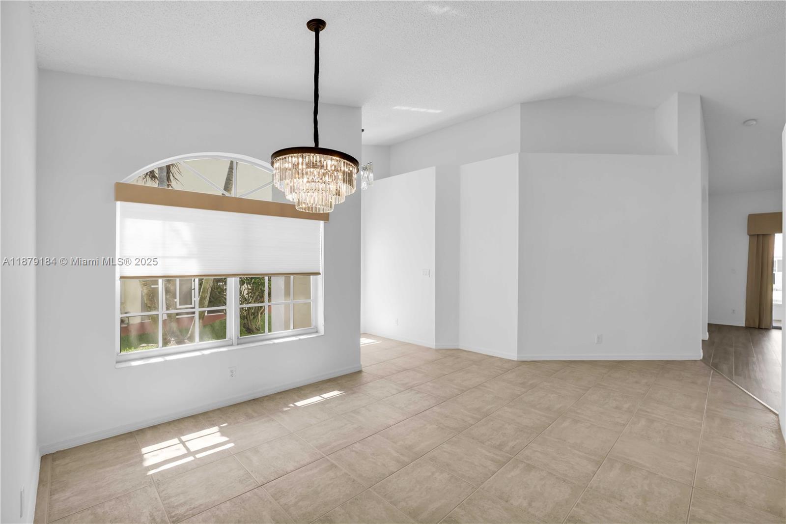 6082 Heliconia Road Delray Beach, FL 33484 - Photo 4 of 58 Gallery Image 4
