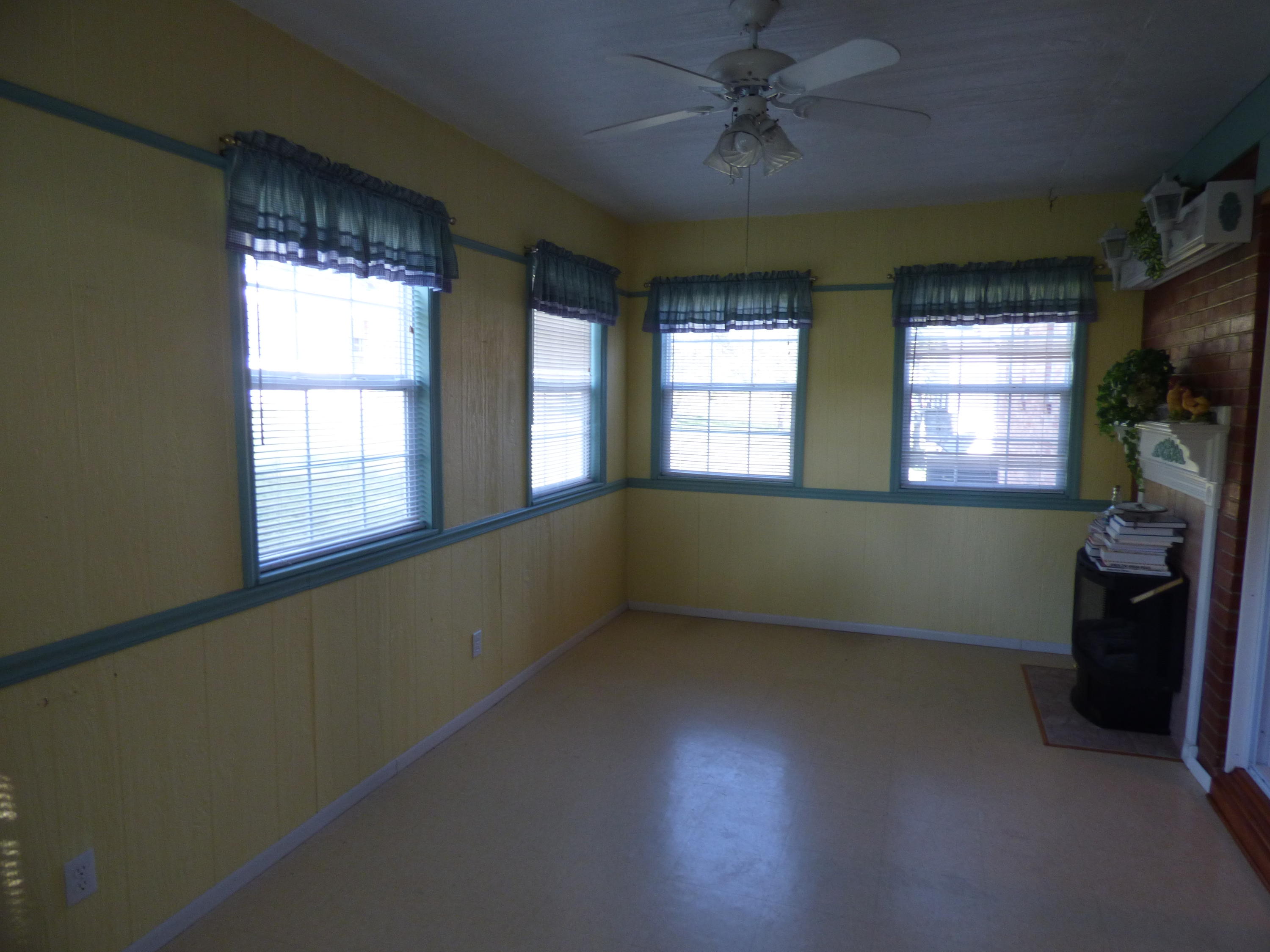 8127 Thompson School Road Corryton, TN 37721 - Photo 7 of 32 P1000548