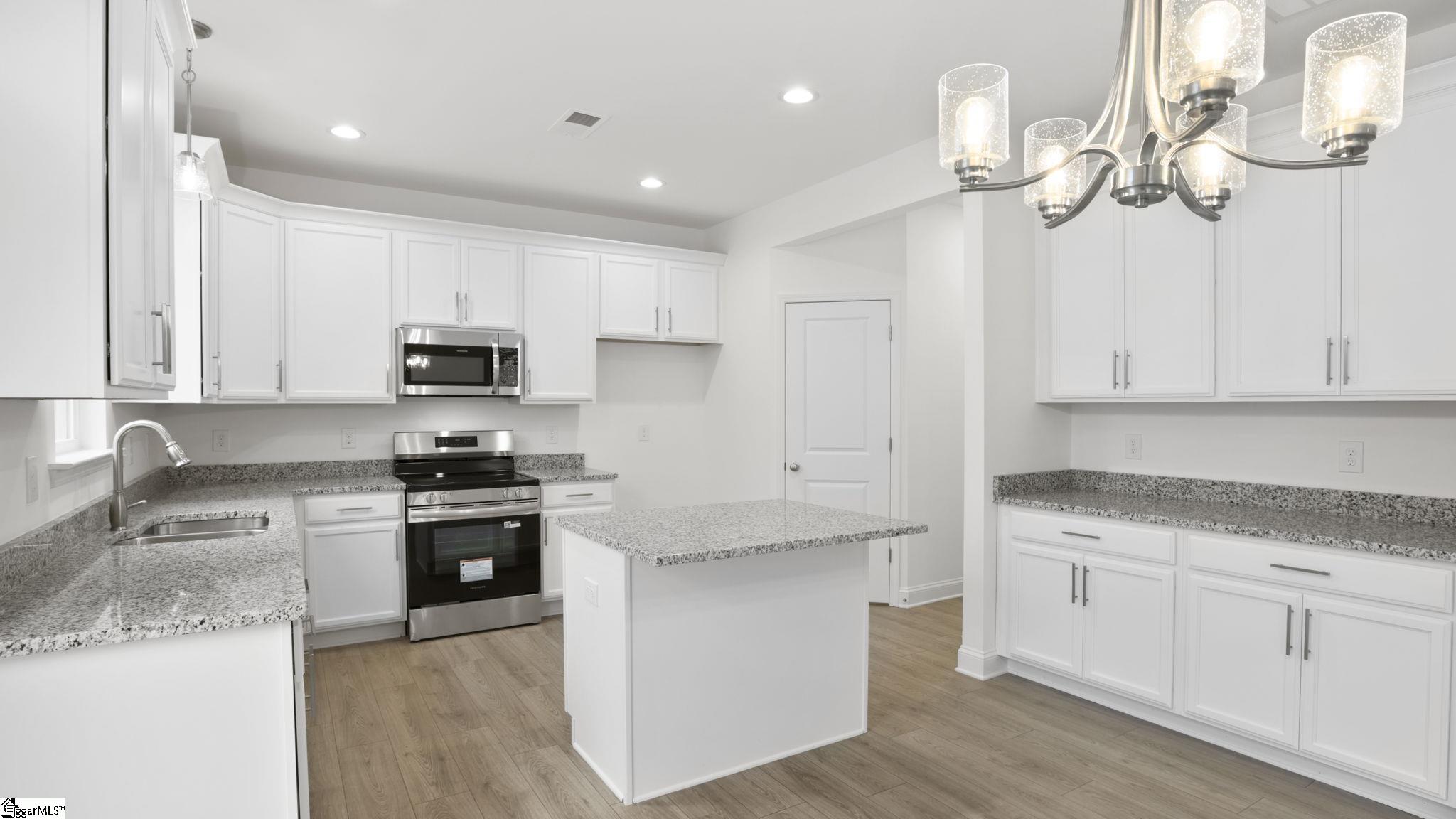 114 Beechcroft Place Fountain Inn, SC 29644 - Photo 15 of 40