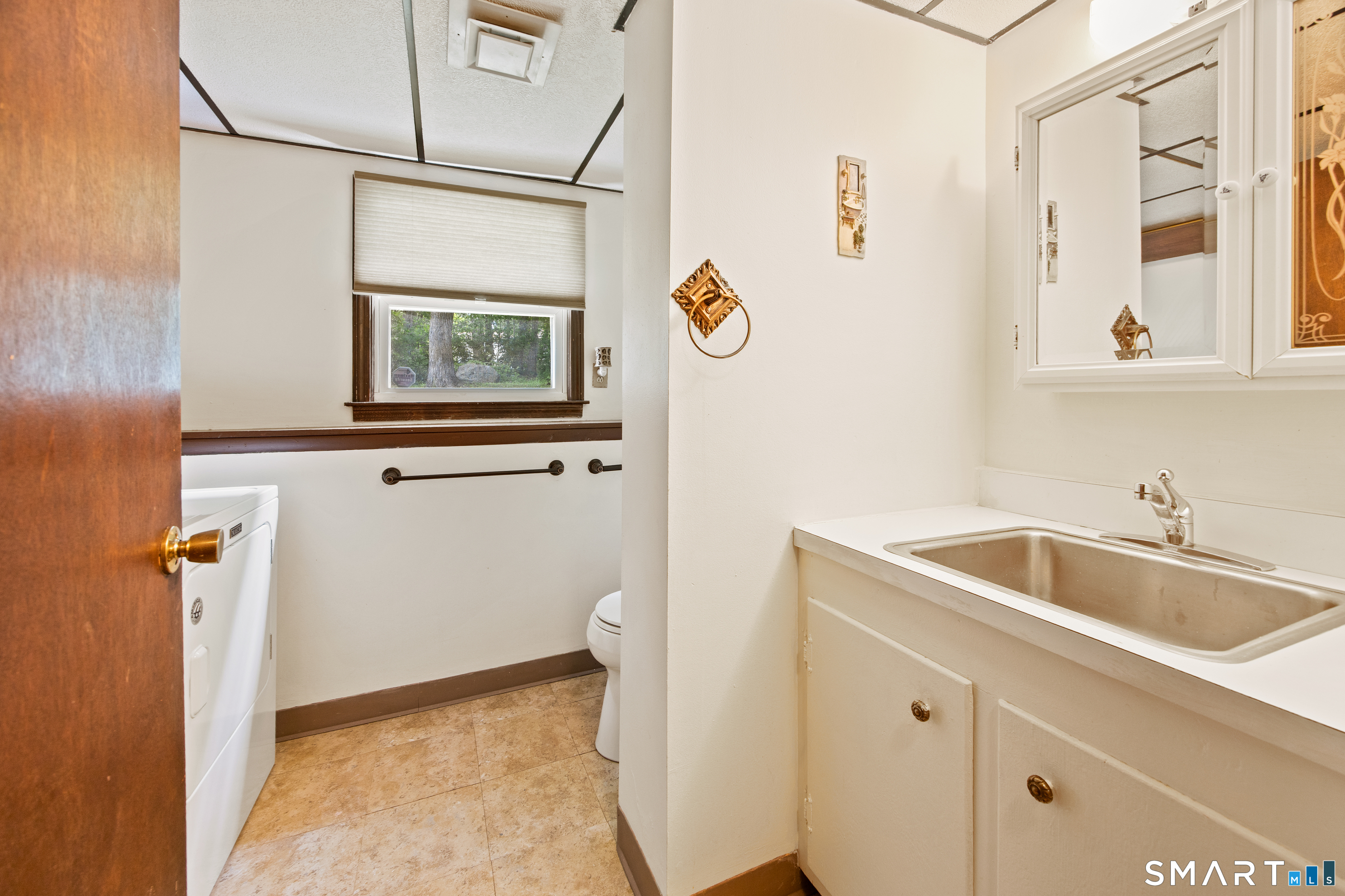 187 Knob Hill Road Meriden, CT 06451 - Photo 24 of 25