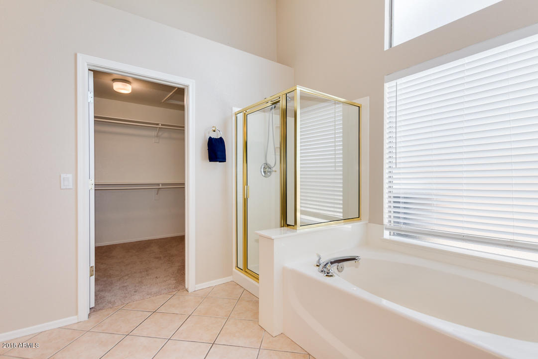 1019 South Roles Drive Gilbert, AZ 85296 - Photo 23 of 38 23-Roles_