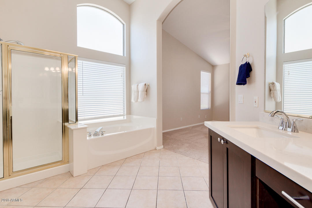 1019 South Roles Drive Gilbert, AZ 85296 - Photo 24 of 38 24-Roles_