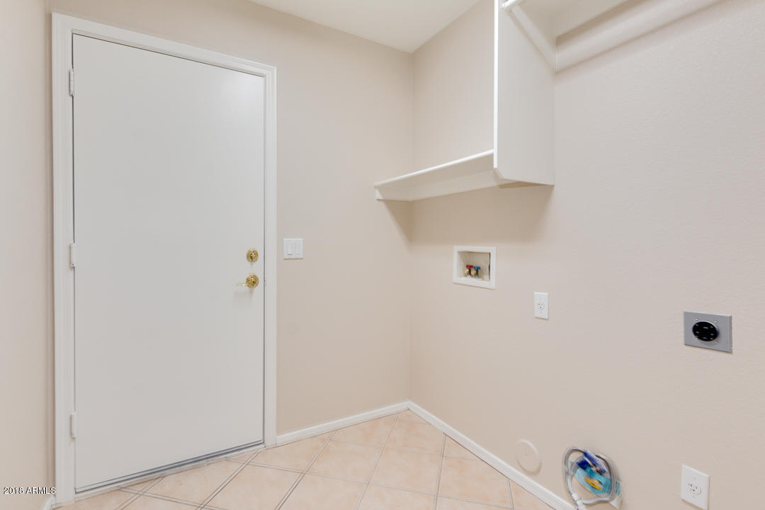 1019 South Roles Drive Gilbert, AZ 85296 - Photo 28 of 38 30-Roles_