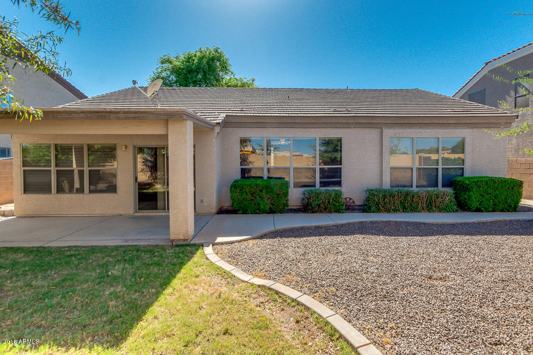 1019 South Roles Drive Gilbert, AZ 85296 - Photo 30 of 38 31-Roles_