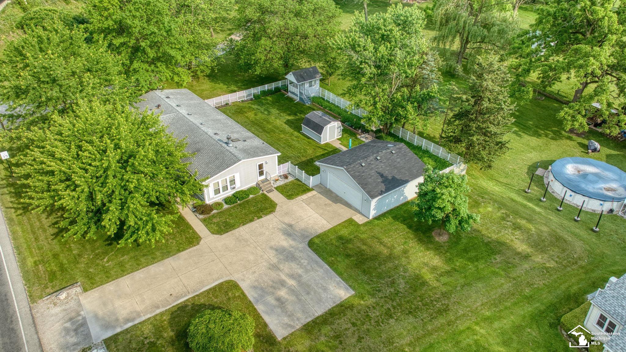 1256 Sandy Creek Road Monroe, MI 48162 - Photo 52 of 61 50178694-60ac147a-d128-43e4-93af-3ad4847c7ba4.JPG
