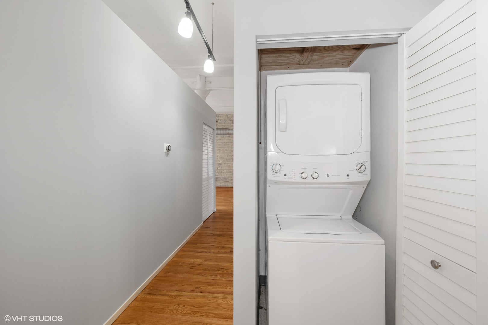 420 South Clinton Street, Unit 118A Chicago, IL 60607 - Photo 11 of 14