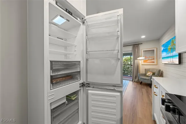 $299,000 | 409 East Gulf Drive, Unit 17, Sanibel, FL 33957