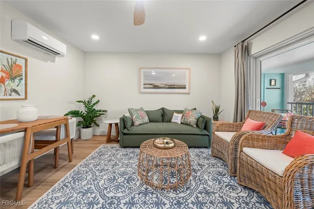 $299,000 | 409 East Gulf Drive, Unit 17, Sanibel, FL 33957