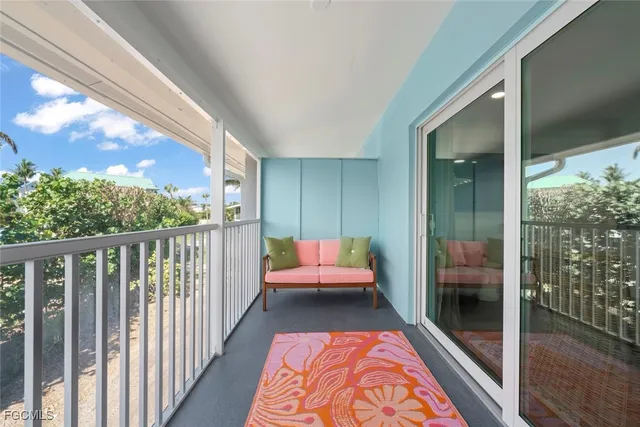 $299,000 | 409 East Gulf Drive, Unit 17, Sanibel, FL 33957