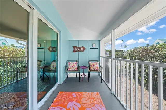 $299,000 | 409 East Gulf Drive, Unit 17, Sanibel, FL 33957