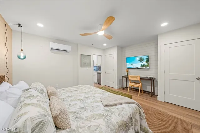 $299,000 | 409 East Gulf Drive, Unit 17, Sanibel, FL 33957