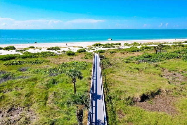 $299,000 | 409 East Gulf Drive, Unit 17, Sanibel, FL 33957