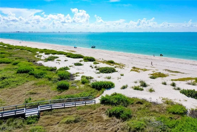 $299,000 | 409 East Gulf Drive, Unit 17, Sanibel, FL 33957