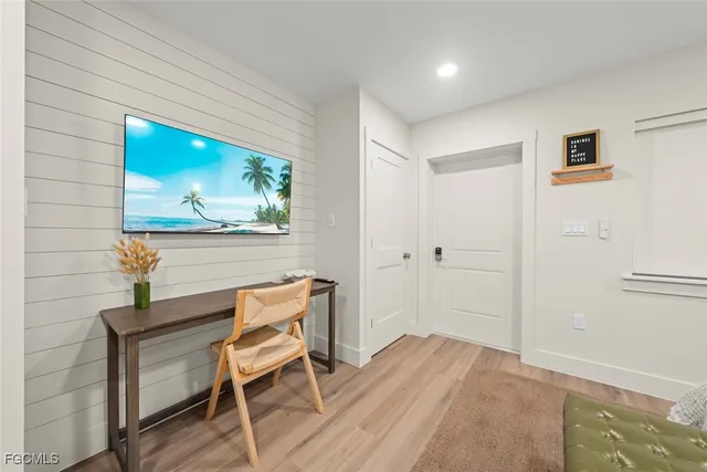 $299,000 | 409 East Gulf Drive, Unit 17, Sanibel, FL 33957