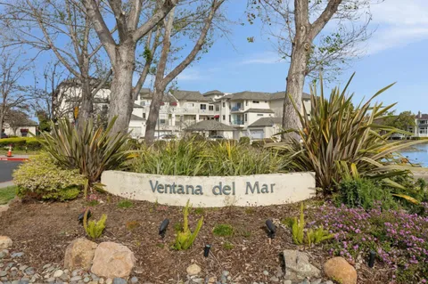 $988,000 | 100 Baltic Circle, Unit 128, Redwood City, CA 94065