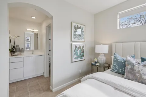 $988,000 | 100 Baltic Circle, Unit 128, Redwood City, CA 94065