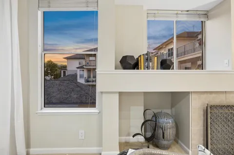 $988,000 | 100 Baltic Circle, Unit 128, Redwood City, CA 94065
