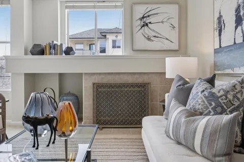 $988,000 | 100 Baltic Circle, Unit 128, Redwood City, CA 94065