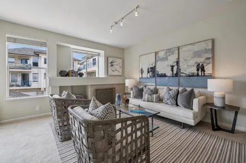 $988,000 | 100 Baltic Circle, Unit 128, Redwood City, CA 94065