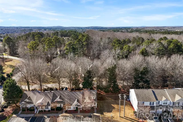 $275,000 | 1438 Harpers Inlet Drive, Clover, SC 29710