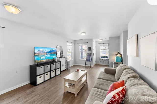 $275,000 | 1438 Harpers Inlet Drive, Clover, SC 29710