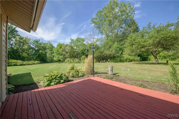 $2,995 | 1919 West Lake Road, Skaneateles, NY 13152