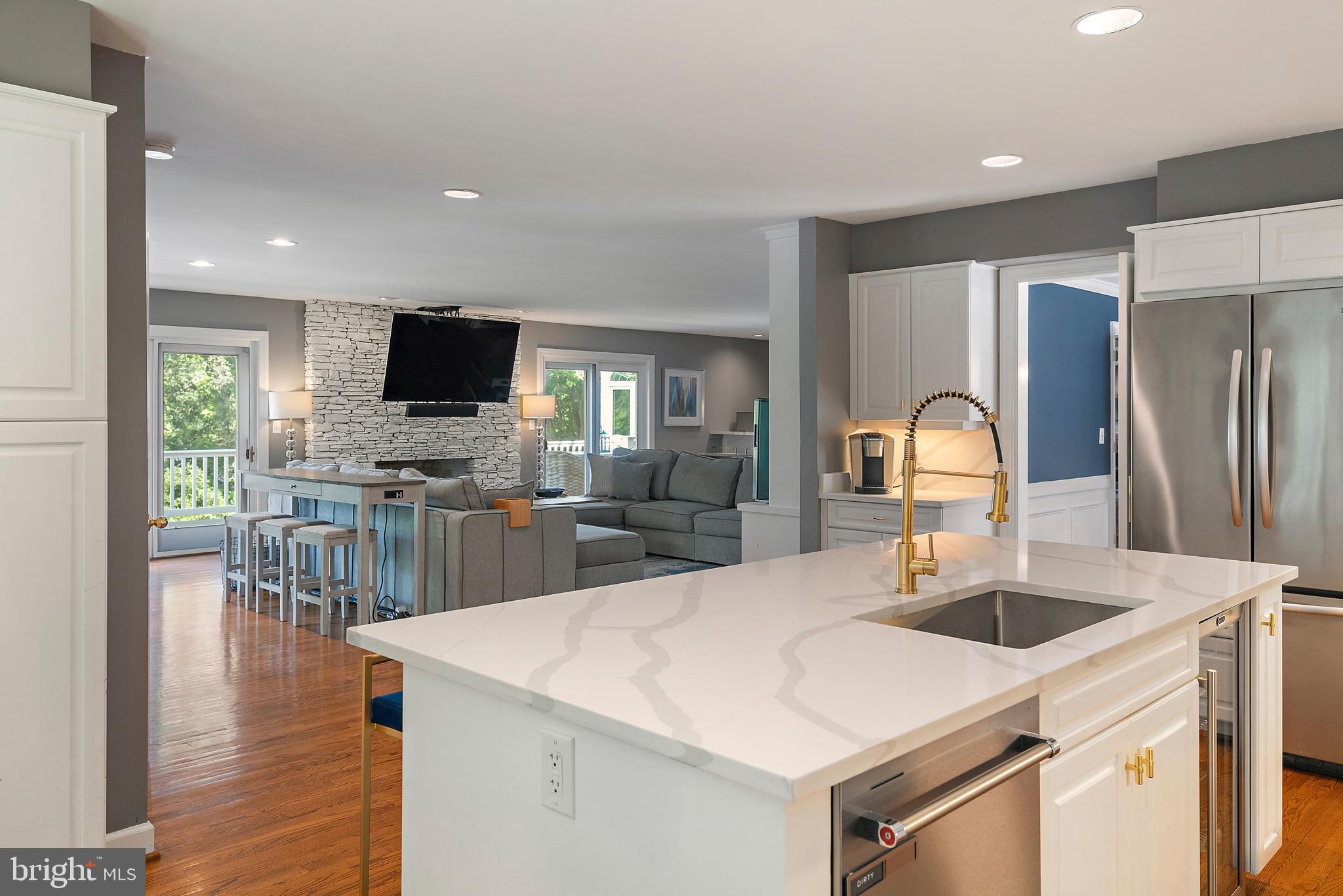 812 Coachway Annapolis, MD 21401 - Photo 22 of 75 Kitchen