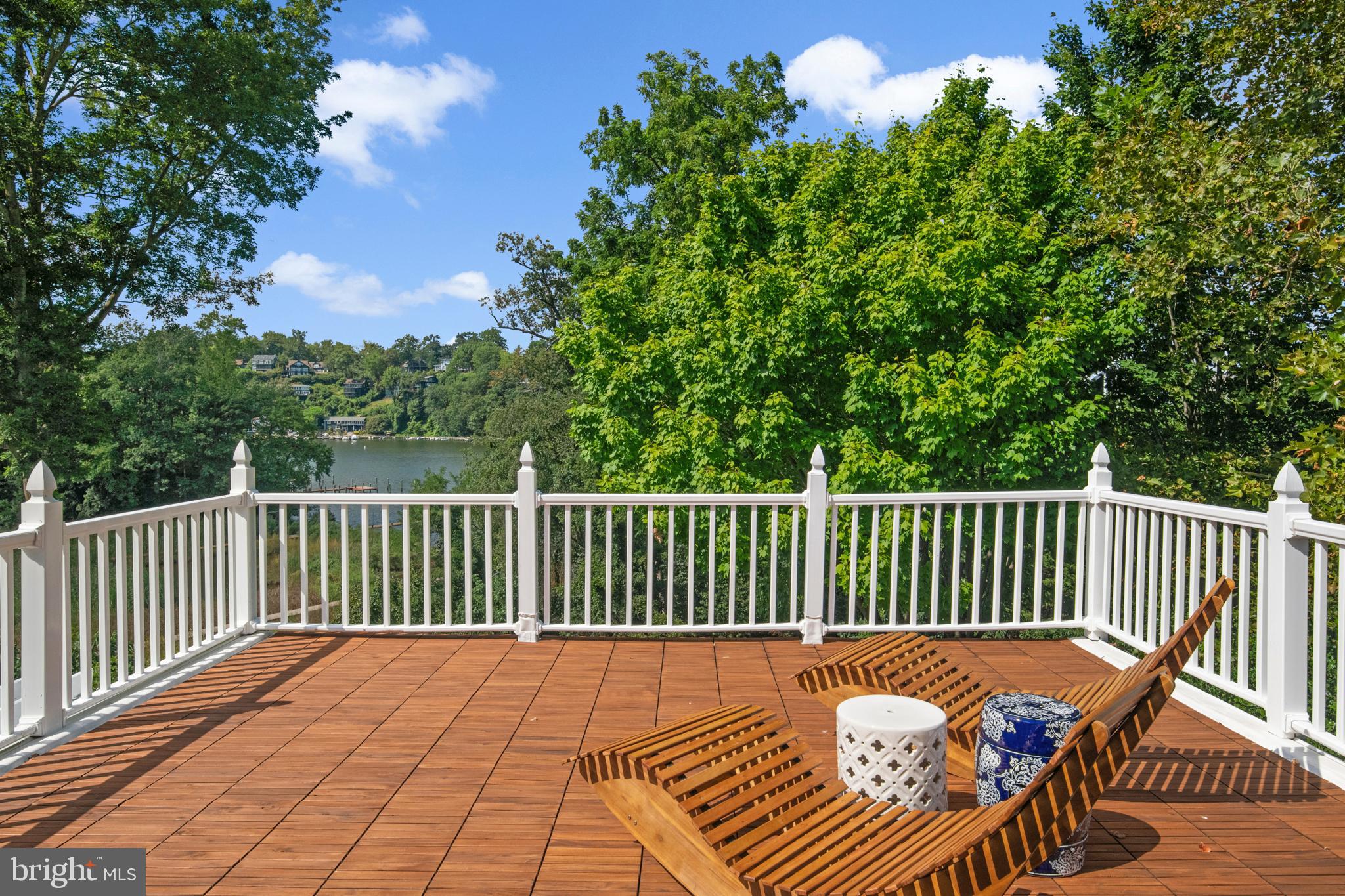 812 Coachway Annapolis, MD 21401 - Photo 33 of 75 Primary Bedroom Deck