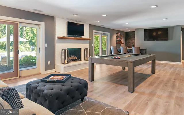 $3,449,999 | 812 Coachway, Annapolis, MD 21401