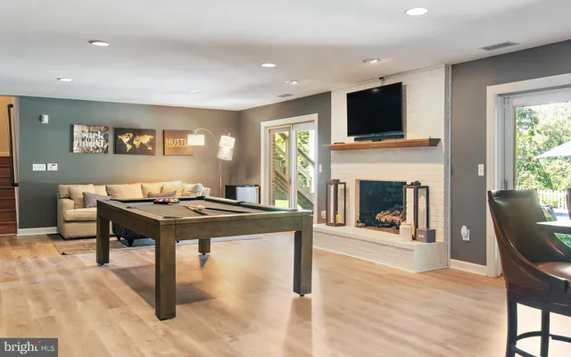 $3,449,999 | 812 Coachway, Annapolis, MD 21401