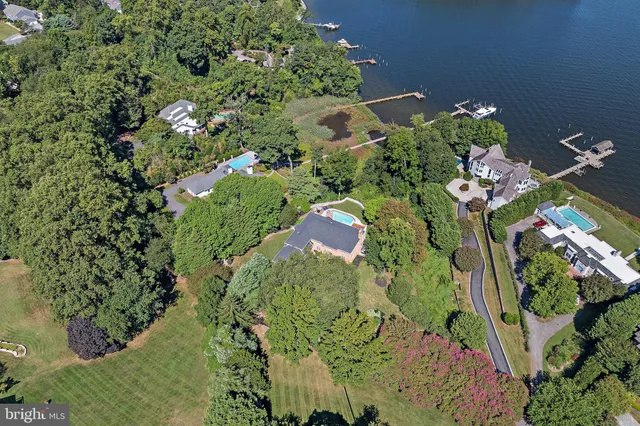 $3,499,999 | 812 Coachway, Annapolis, MD 21401