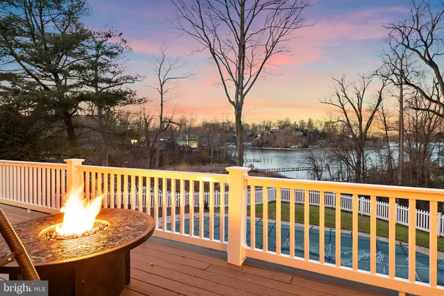 $3,449,999 | 812 Coachway, Annapolis, MD 21401