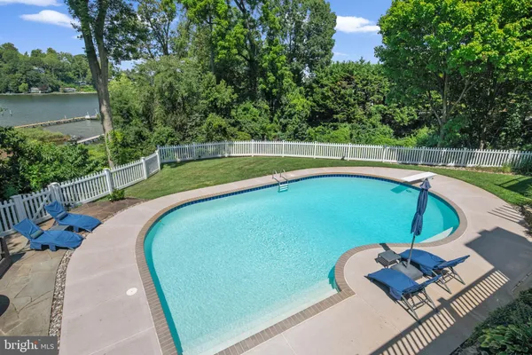 $3,449,999 | 812 Coachway, Annapolis, MD 21401