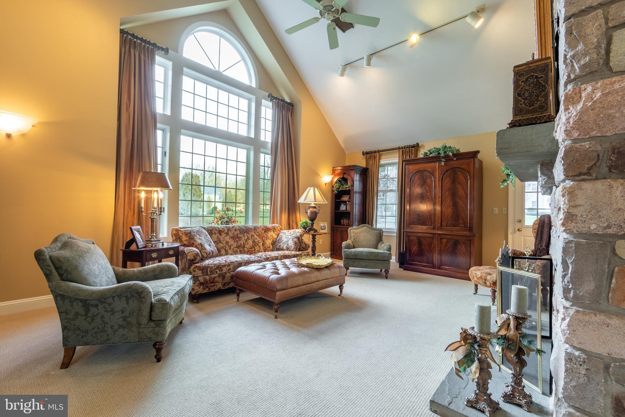 3690 Secondwoods Road Doylestown, PA 18902 - Photo 11 of 30 Family Room