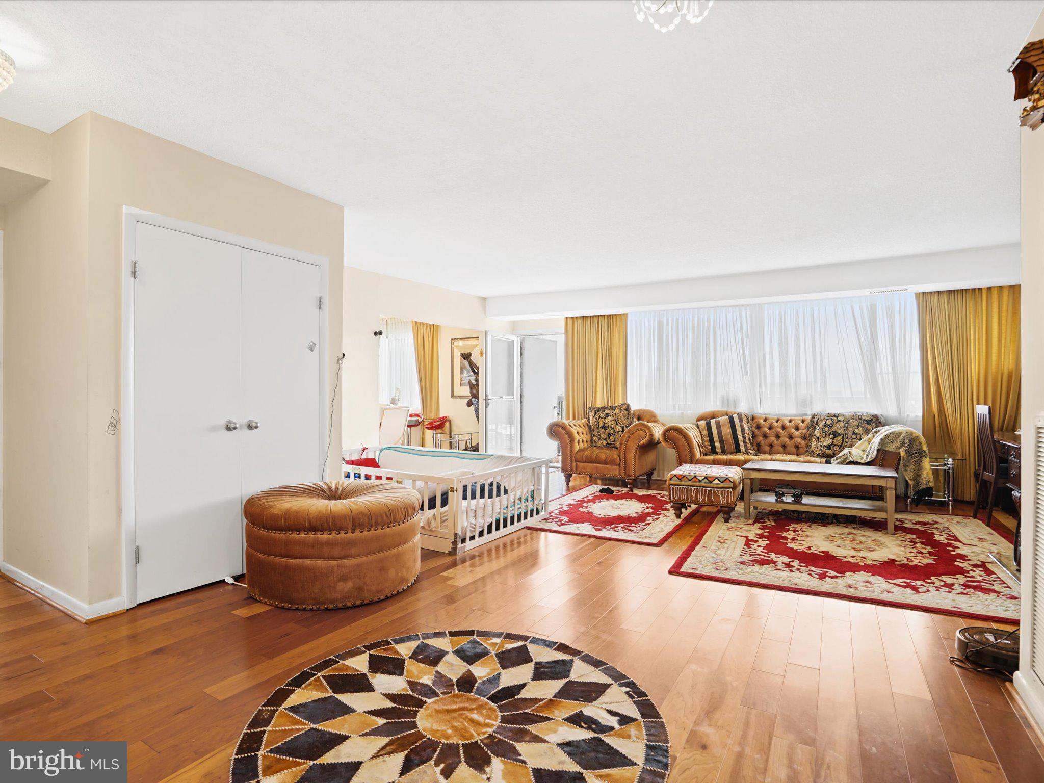 5501 Seminary Road, Unit 605S Falls Church, VA 22041 - Photo 2 of 27