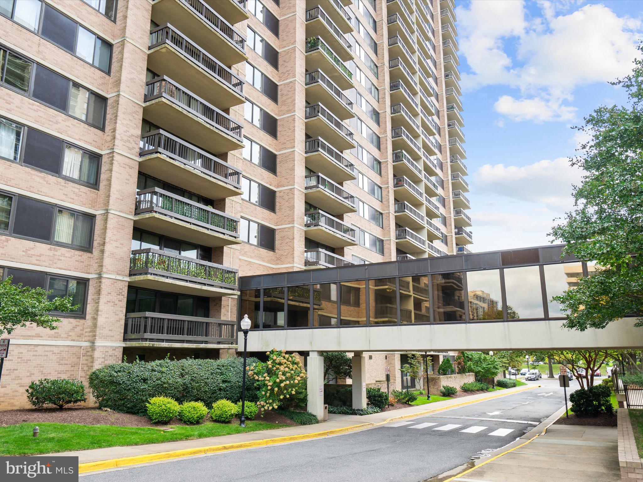 5501 Seminary Road, Unit 605S Falls Church, VA 22041 - Photo 25 of 27