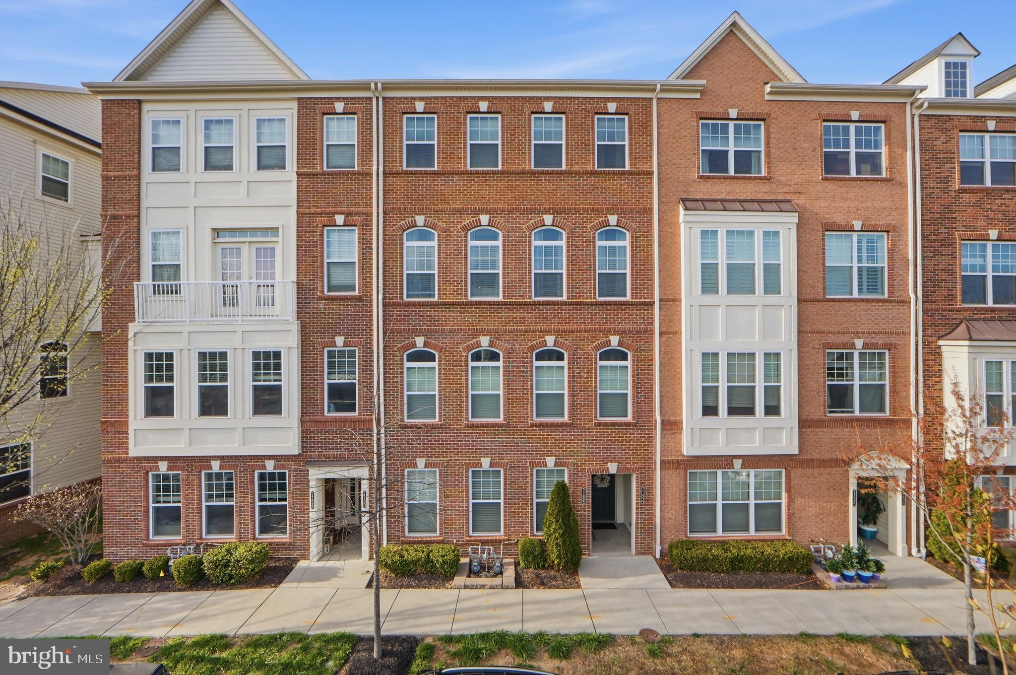 7134 Proclamation Place Frederick, MD 21703 - Photo 32 of 40 Upper two levels